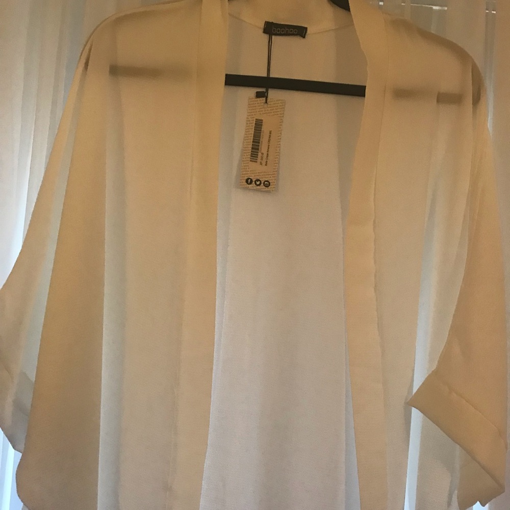Boohoo White Crepe Kimono